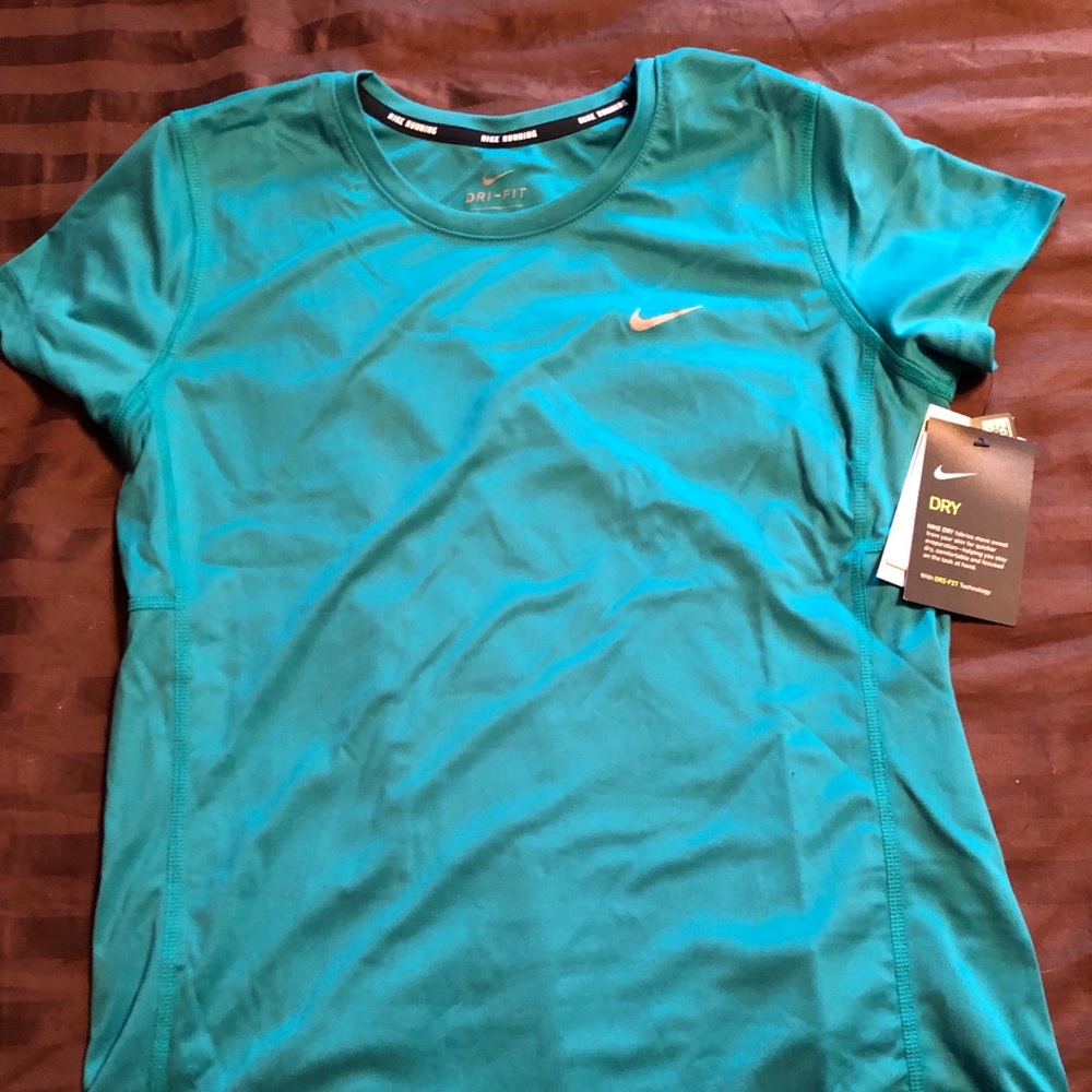 Nike Woman’s Legend Short Sleeve Shirt - Teal